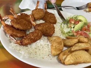 Marisco's La Playa