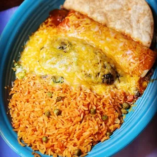 Combo 3: enchilada, chili relleno and taco