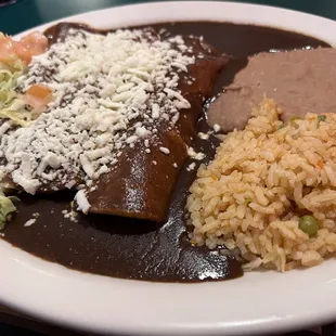 Mole Enchiladas