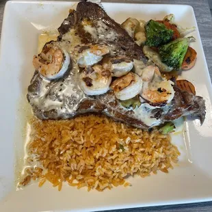 Steak ams shrimp