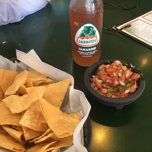 Homemade chips and salsa - Fresh!!!!