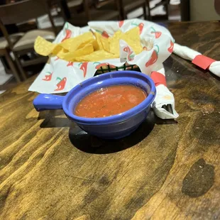 Chips and salsa