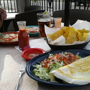 food, burrito, wraps, burritos and wraps