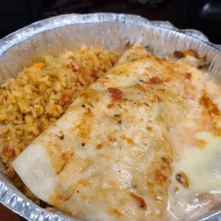 Veg. burrito to go = yum!!