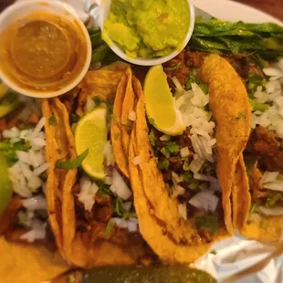 a plate of tacos