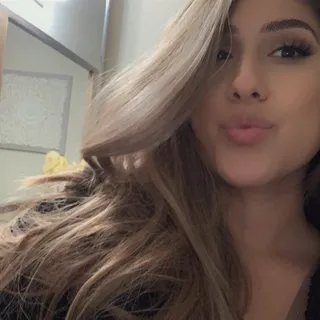 Selena E.