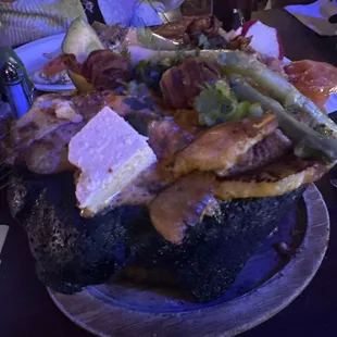 Tropical molcajete