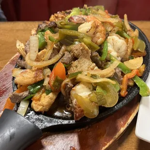 Combination fajitas