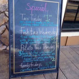 Los Montes Country Meat Market specials as of 03/30/15 (I&apos;ll have to remember this)!