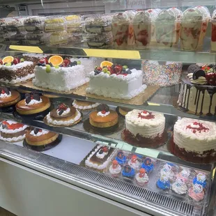 Tres Leches and cheese cake!!