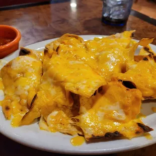 cheese nachos