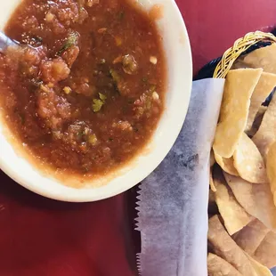 Salsa and chips