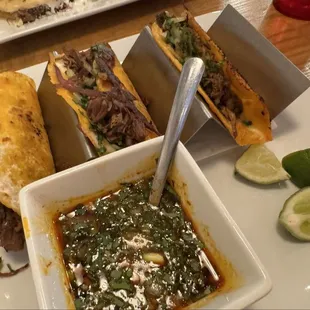 Quesabirria Tacos con Consome