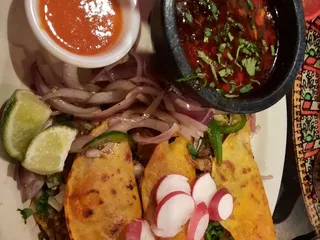 El Bamba Mexican Restaurant