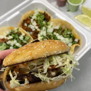 Los Pachucos Tacos