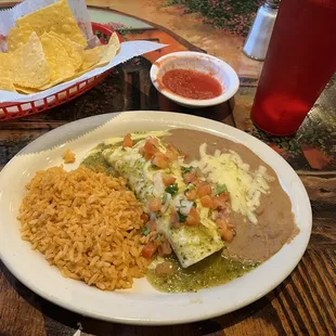 Burrito Tampico with beans and rice