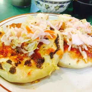 Pupusas Revueltas