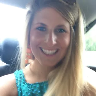 Kelly S.