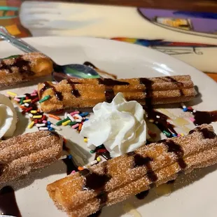 food, dough desserts, donuts