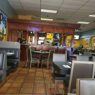 interior, tacos