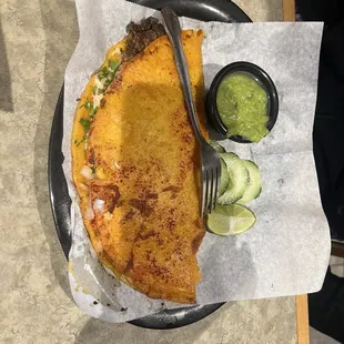 Quesabirra  taco