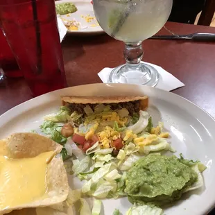 Part 1 of the Deluxe Dinner, chili con queso, beef tacos and guacamole