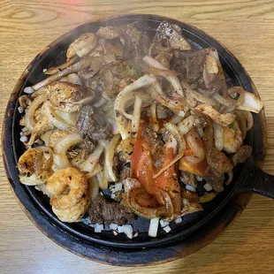 Giant skillet of trip fajitas. Soo good