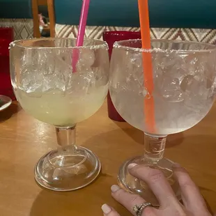 Cheers with their &apos;skinny margs&apos;