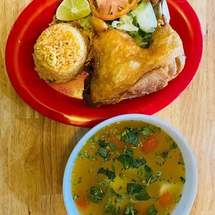 Sopa de Pollo // Chicken Soup!