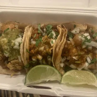 Pollo, adovada, carnitas tacos