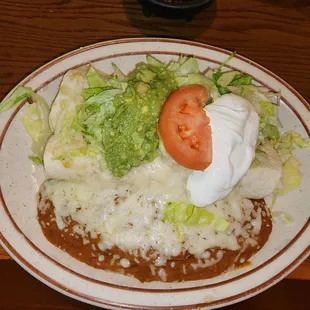 a plate of mexican food