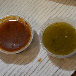 2 salsas they offer