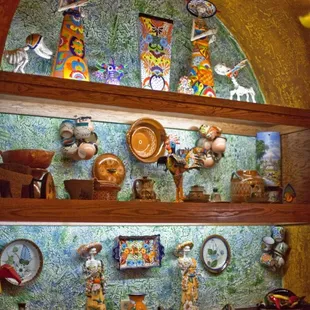 Check out all of these cool catrinas (the female day of the dead figures).