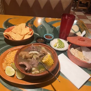 Caldo de Res