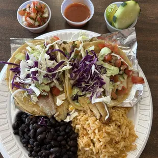 Grilled fish tacos combination plate