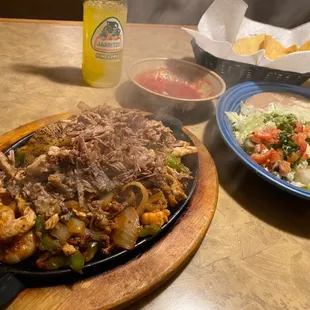 Los Rancheros Fajitas