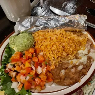 The sides that come with the fajitas, all yummy!