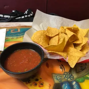 Salsa and chips
