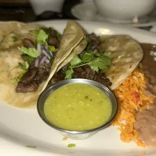 Los Reyes Mexican Grill