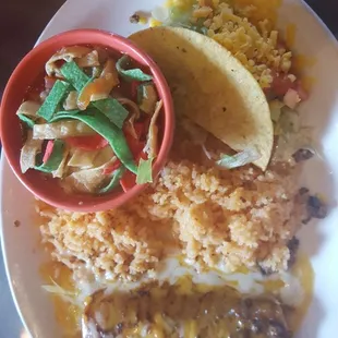 Lunch special ordered 12/03, reasonably priced and was delicious.