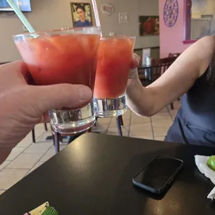 It&apos;s noon!