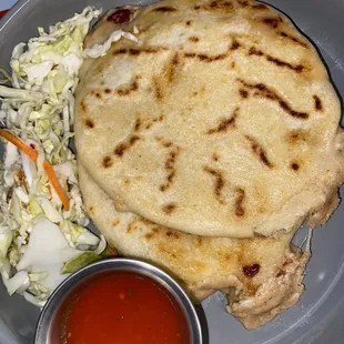 2 pork &amp; cheese pupusas :)