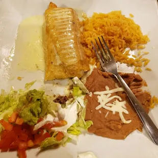 a plate of mexican food