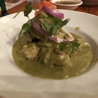 SMOKED CAMARONES EN MOLE VERDE BOWL