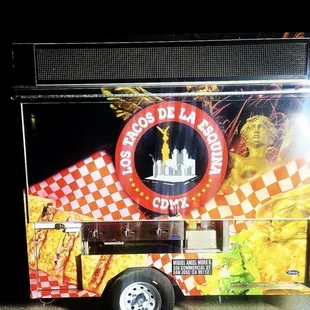 Los Tacos De La Esquina