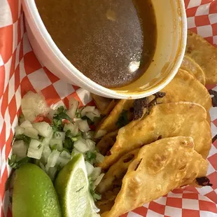 5 Regular Birria Tacos