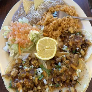 3 chicken taco plate