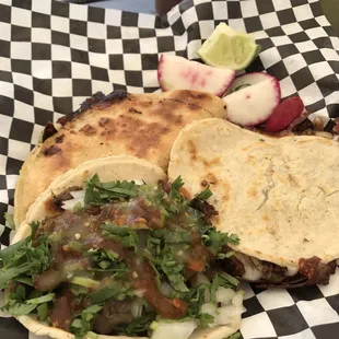 Taco, gobernador &amp; milita. Milita was ok. I&apos;d get the tacos again for sure.