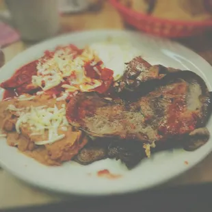 Can't go wrong with their Chilaquiles and Steak plate. Yummmm.