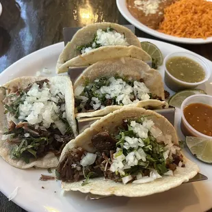 Four tacos - 2 Carnitas, 2 Chorizo